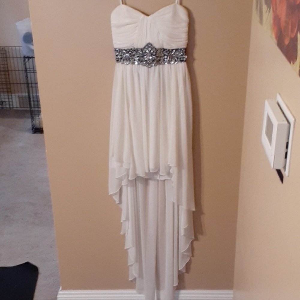 City Triangle Dress black/white with jewel spear